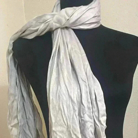 INC Silver with Rhinestone Accents 100% Rayon Scarf NWT - Picture 4 of 6